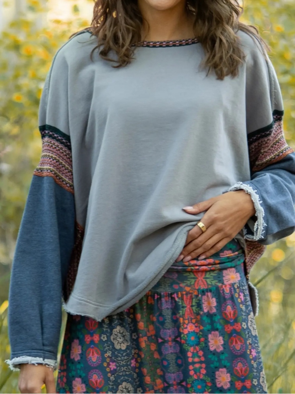 NATURAL LIFE Knit Trim Sweatshirt - Dove Grey S/M